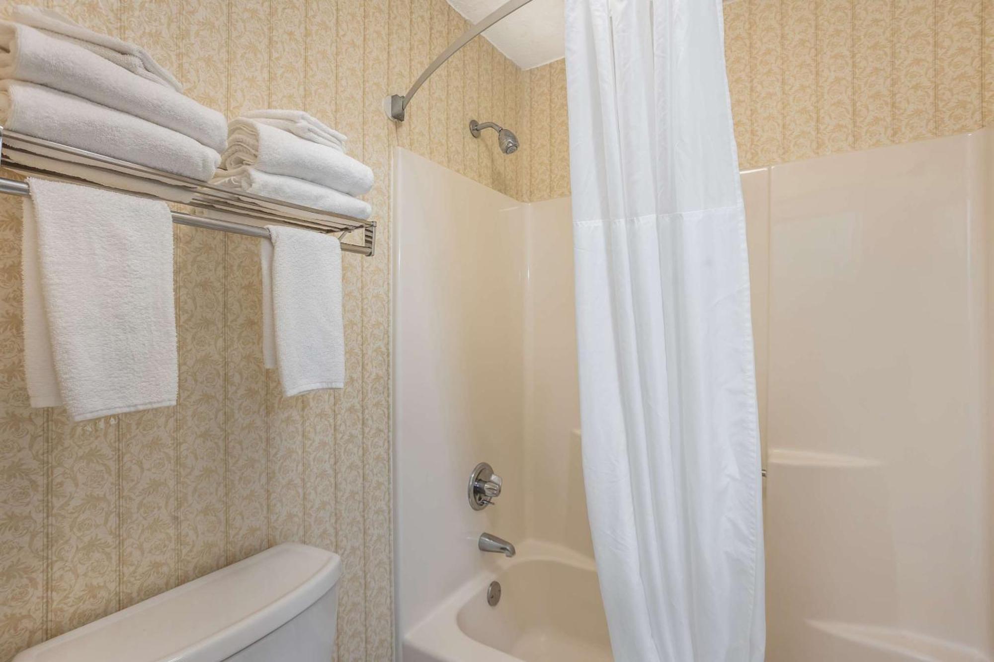 Quality Inn Gettysburg Battlefield מראה חיצוני תמונה